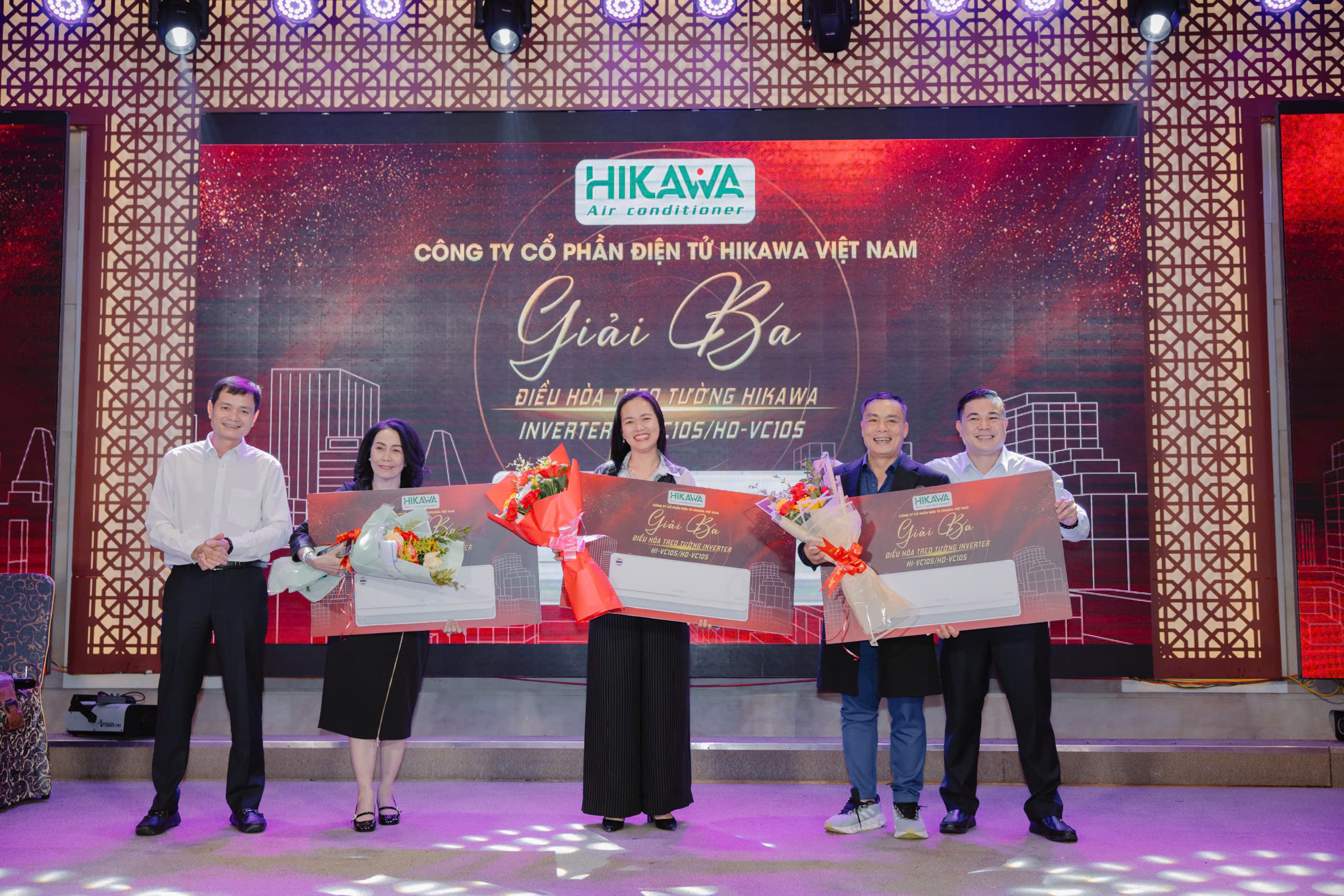 6257f1bc3fbb8fe5d6aa2